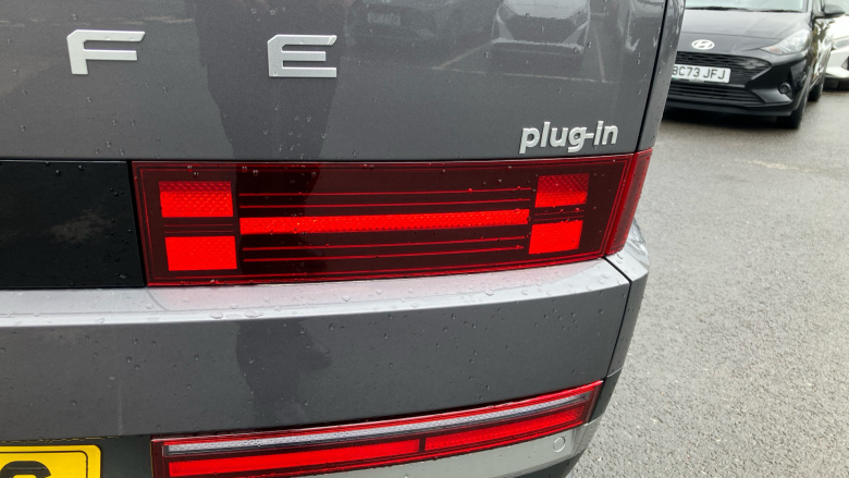 Hyundai SANTA FE 1.6 TGDi Plug-in Hybrid Ultimate 5dr 4WD Auto Estate